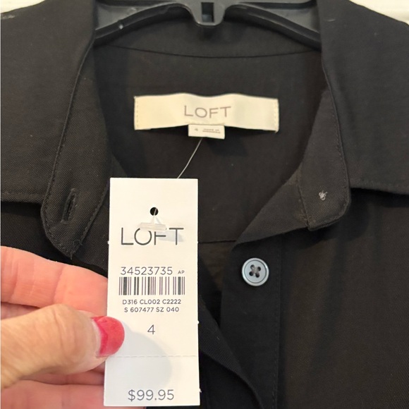 A women’s size 4 belted midi shirt dress. - Picture 4 of 7